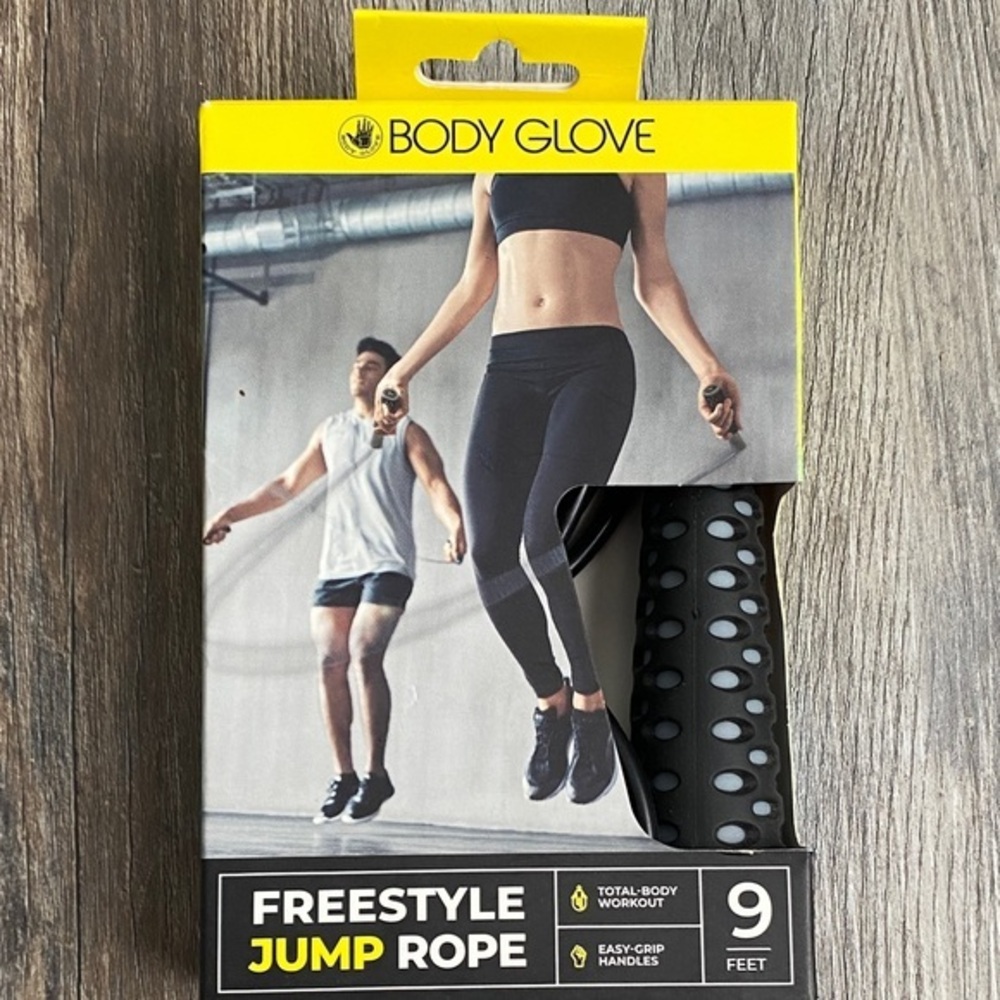 Body Glove Black Freestyle Jump Rope